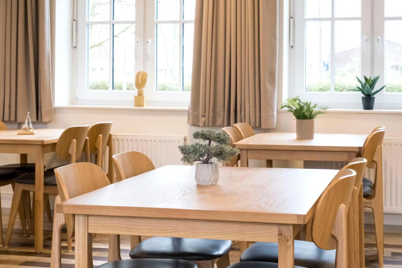 Jugendherberge Buesum Exteriör bild